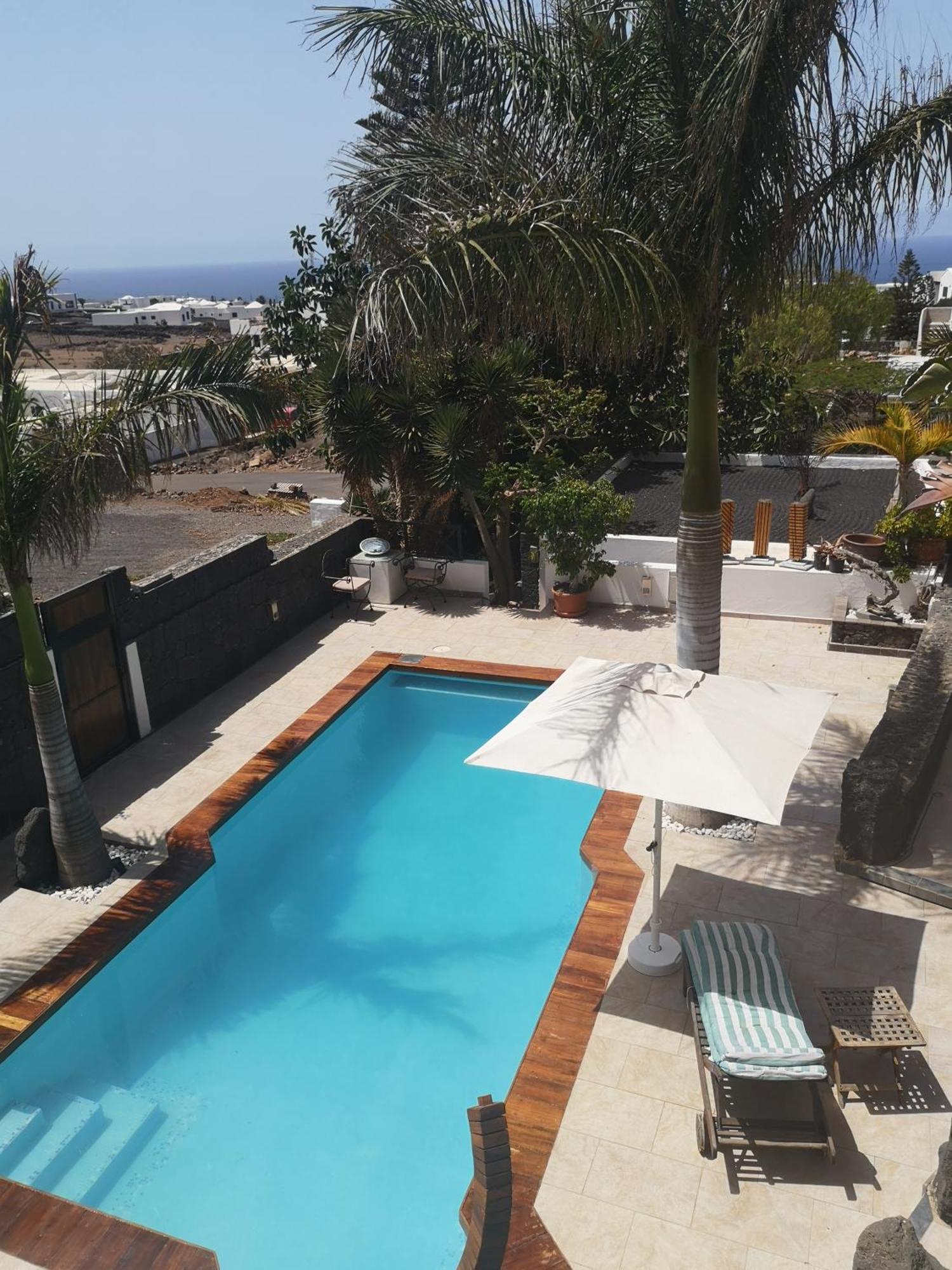 Villa Niki Mit Beheiztem Gemeinschaftspool Fuer 2 Appartments Las Brenas Bagian luar foto
